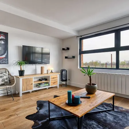 L' Annexe Du Cosmopolitain הונפלר